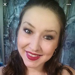 Meet your Posher, Kristin